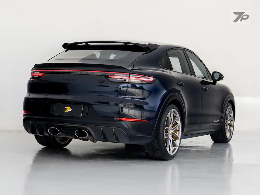 Foto do veículo PORSCHE CAYENNE  GT CP 2022 7.197 KM 1.079.000,00