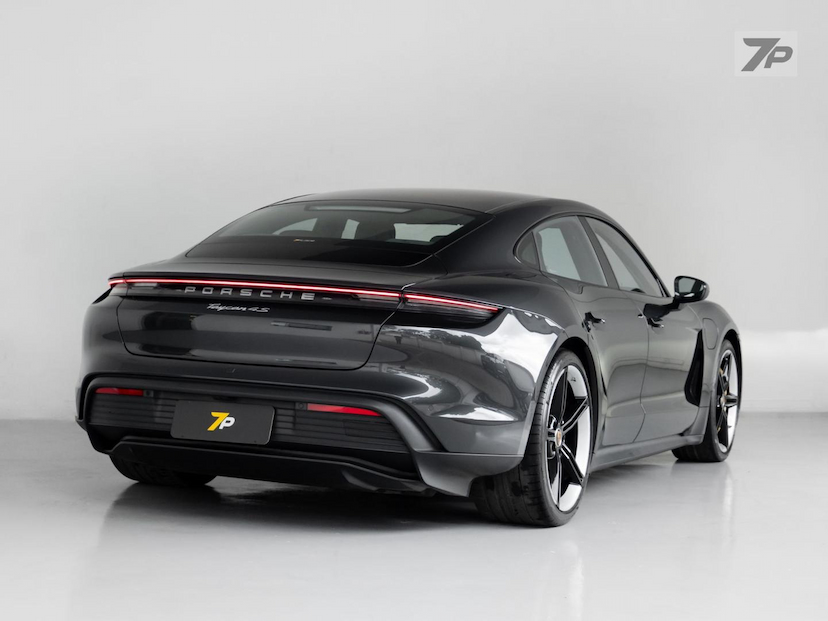 Foto do veículo PORSCHE TAYCAN  4S 2021 15.500 KM 475.900,00