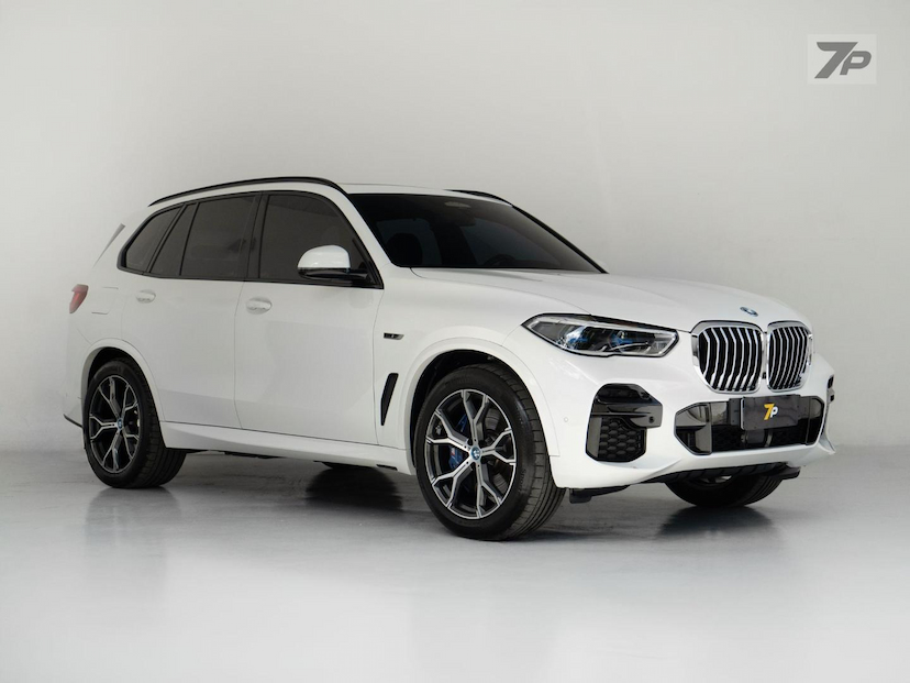 Foto do veículo BMW X5  XDRIVE45E 2022 28.220 KM 469.000,00