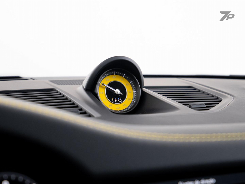 Foto do veículo PORSCHE 911  TURBO S 2021 9.837 KM 1.380.000,00