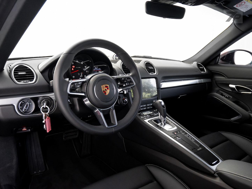 Foto do veículo PORSCHE 718  CAYMAN 2.0 300CV 2024 233 KM 628.500,00