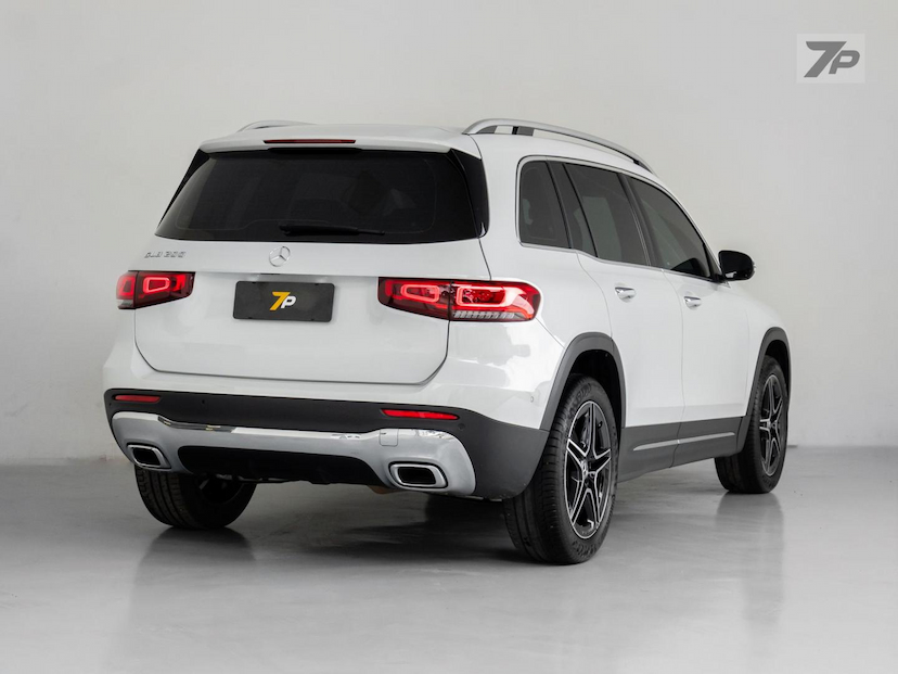 Foto do veículo MERCEDES-BENZ GLB 200 GLB200 PROG 2023 24.312 KM 299.000,00