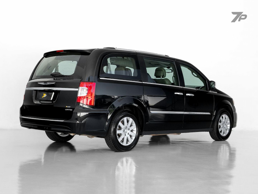 Foto do veículo CHRYSLER TOWN & COUNTRY TOWN COUNTRY 2015 127.556 KM 120.000,00