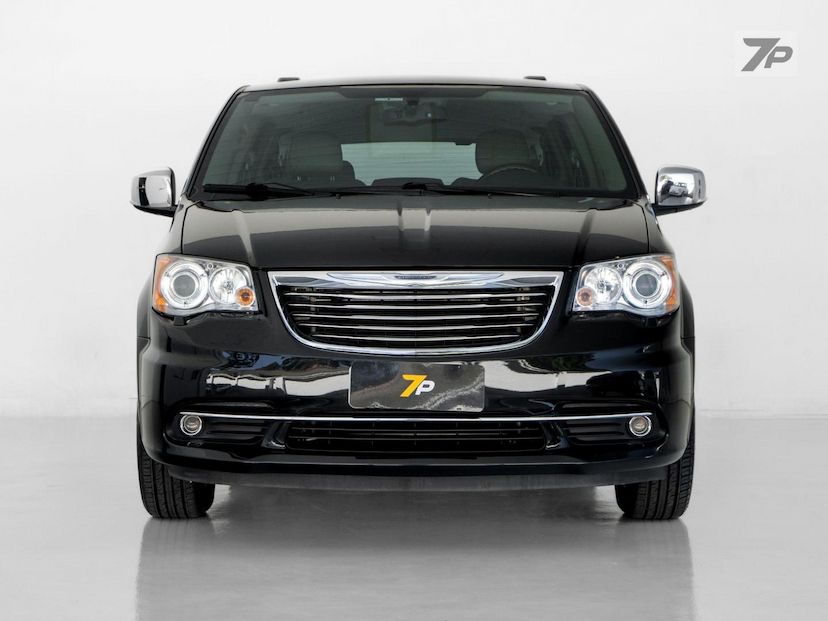 Foto do veículo CHRYSLER TOWN & COUNTRY TOWN COUNTRY 2015 127.556 KM 120.000,00