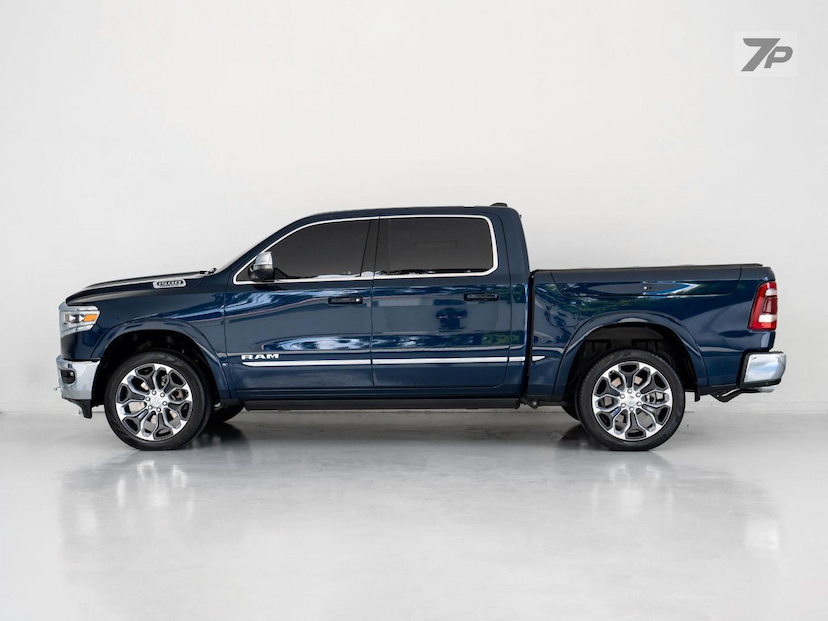 Foto do veículo RAM 1500  LIMITED 5.7 CD 4X4 AUT. 2024 9.103 KM 524.000,00