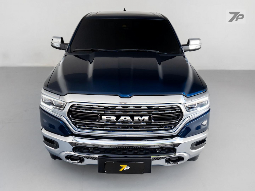 Foto do veículo RAM 1500  LIMITED 5.7 CD 4X4 AUT. 2024 9.103 KM 524.000,00