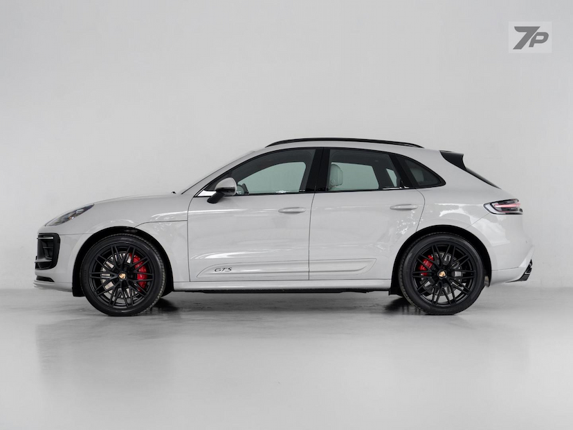 Foto do veículo PORSCHE MACAN  GTS 2023 3.149 KM 708.500,00