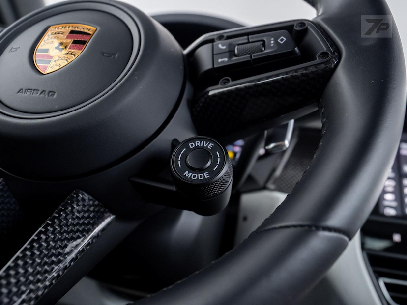 Foto do veículo PORSCHE MACAN  GTS 2023 3.149 KM 708.500,00