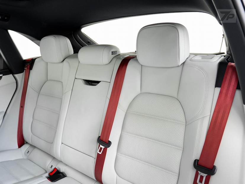 Foto do veículo PORSCHE MACAN  GTS 2023 3.149 KM 708.500,00