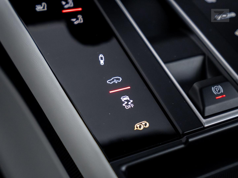 Foto do veículo PORSCHE MACAN  GTS 2023 3.149 KM 708.500,00
