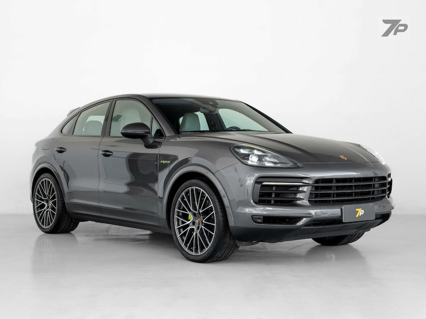 Foto do veículo PORSCHE CAYENNE  COUPE E-HYBRID 3.0 V6 462CV 2021 34.300 KM 599.000,00