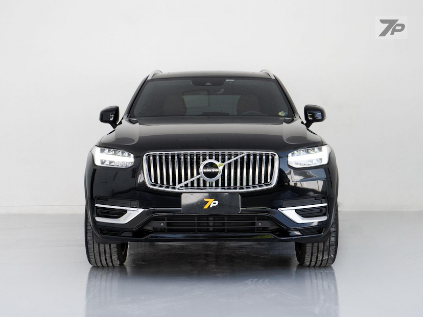Foto do veículo VOLVO XC90  INSC EXPRESS 2022 82.245 KM 325.000,00