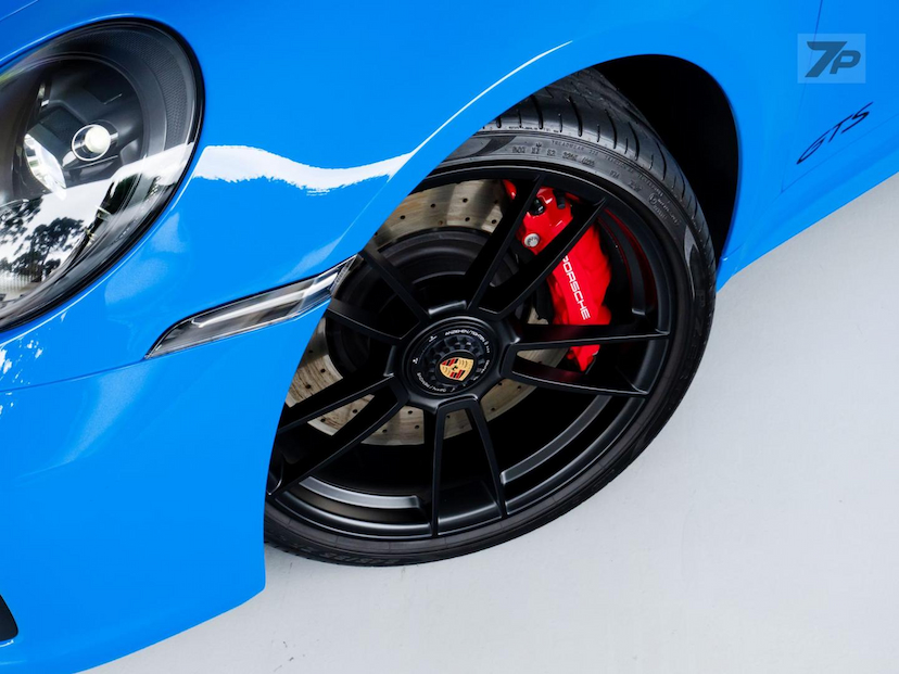 Foto do veículo PORSCHE 911  CAR 4GTS 2023 3.494 KM 1.099.000,00