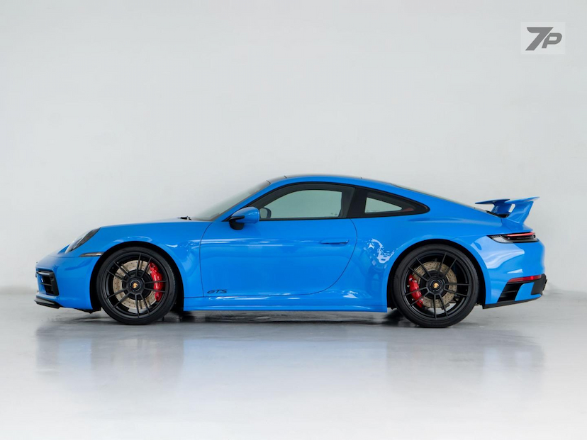 Foto do veículo PORSCHE 911  CAR 4GTS 2023 3.494 KM 1.099.000,00