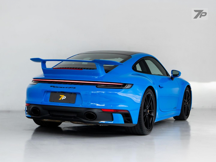 Foto do veículo PORSCHE 911  CAR 4GTS 2023 3.494 KM 1.099.000,00