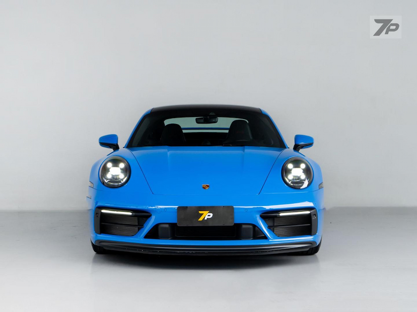 Foto do veículo PORSCHE 911  CAR 4GTS 2023 3.494 KM 1.099.000,00