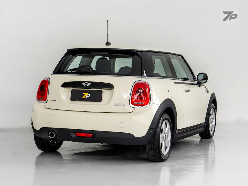 Foto do veículo MINI COOPER  1.5 TURBO 12V 3P AUT 2017 25.969 KM 96.000,00
