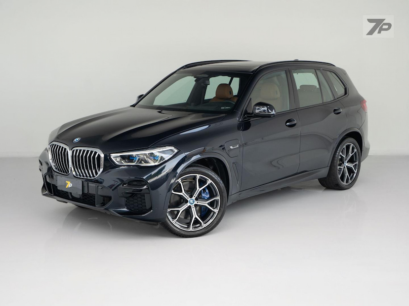 Foto do veículo BMW X5  XDRIVE45E 2022 38.376 KM 438.500,00