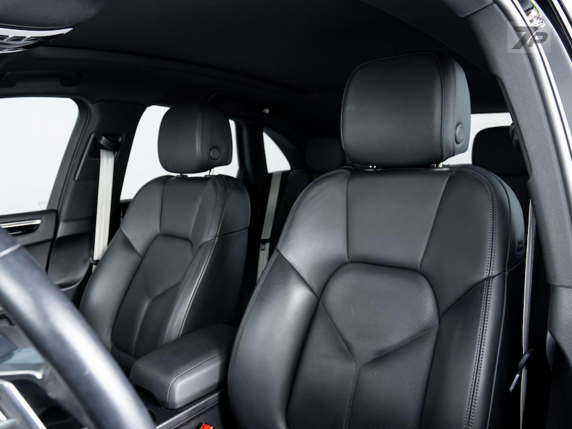 Foto do veículo PORSCHE MACAN  S 2020 32.678 KM 428.000,00