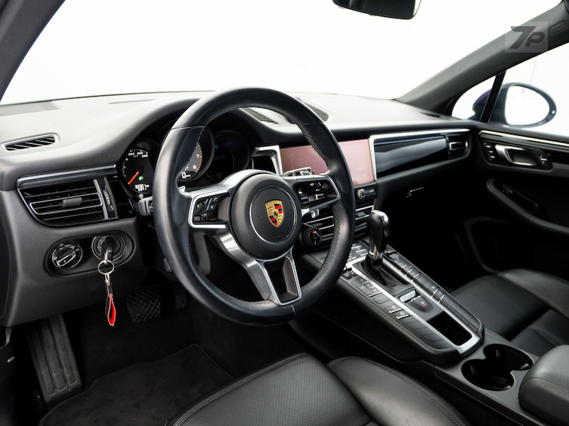 Foto do veículo PORSCHE MACAN  S 2020 32.678 KM 428.000,00