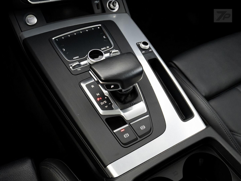 Foto do veículo AUDI Q5  2.0TFSI 2019 133.152 KM 155.000,00