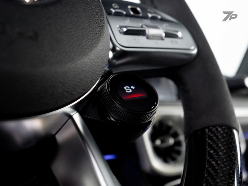 Foto do veículo MERCEDES-BENZ AMG GT 63  4M 2023 7.352 KM 2.093.000,00