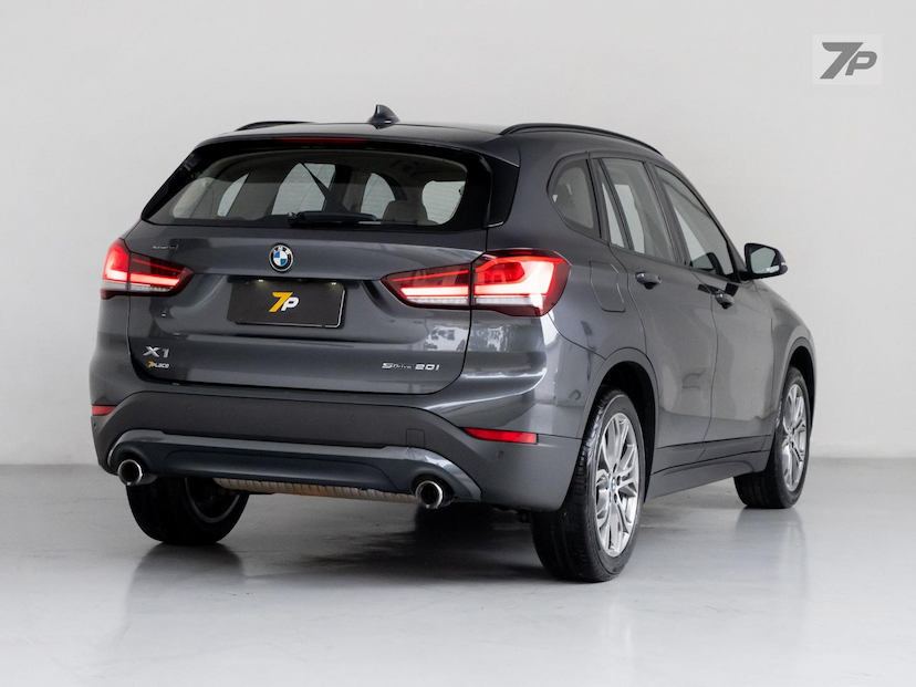 Foto do veículo BMW X1  S20I ACTIVEFLEX 2020 28.354 KM 164.500,00