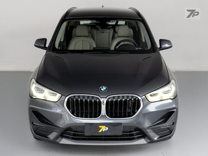 Foto do veículo BMW X1  S20I ACTIVEFLEX 2020 28.354 KM 164.500,00