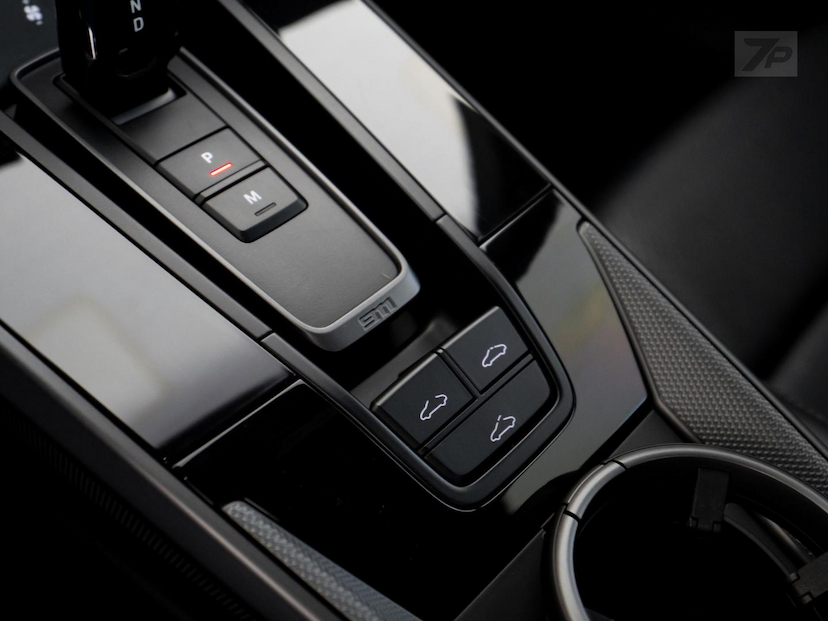 Foto do veículo PORSCHE 911  CARRERA 2020 19.809 KM 719.000,00