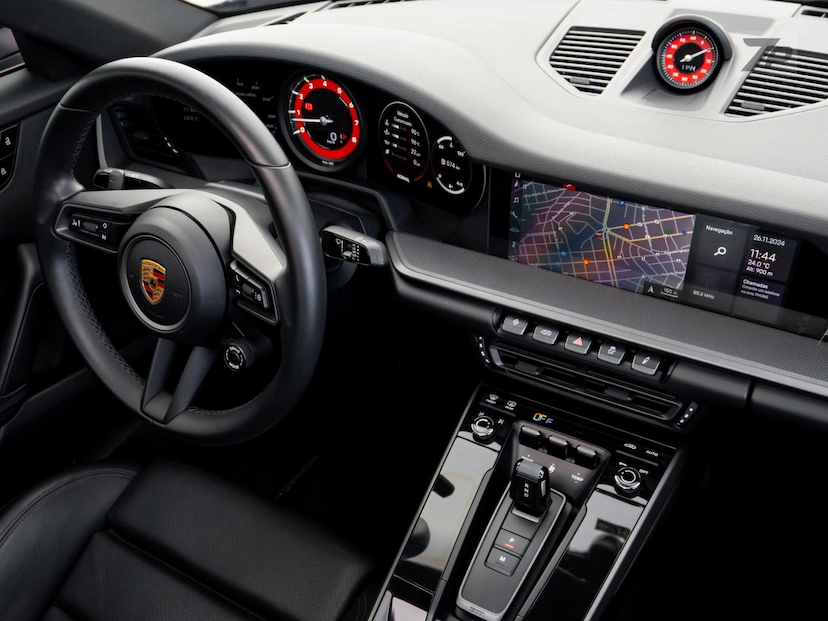 Foto do veículo PORSCHE 911  CARRERA 2020 19.809 KM 719.000,00