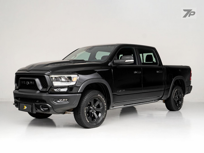 Foto do veículo RAM 1500  REBEL 5.7 HEMI CD V8 4X4 AUT 2022 57.658 KM 358.500,00