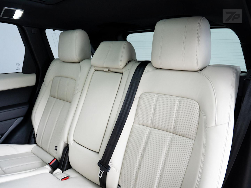 Foto do veículo LAND ROVER RANGE ROVER LR R.R SPT 3.0 TD HSE 2022 27.192 KM 469.000,00