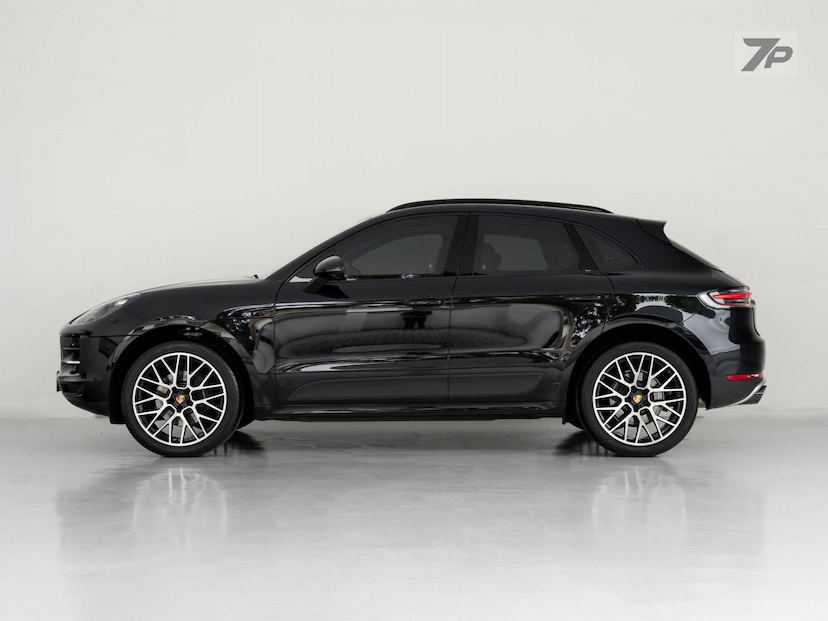 Foto do veículo PORSCHE MACAN  2021 29.083 KM 428.500,00