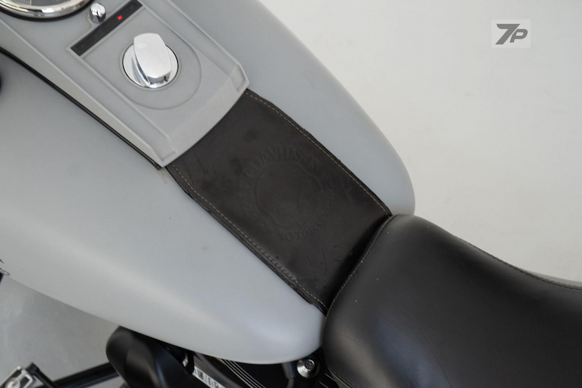 Foto do veículo HARLEY-DAVIDSON FAT BOY FLSTF  2011 20.400 KM 59.000,00