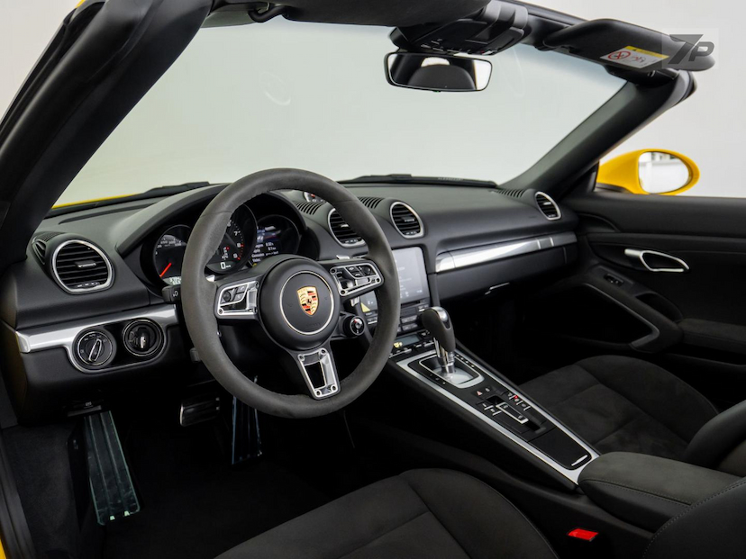 Foto do veículo PORSCHE 718  BOXSTER GTS 4.0 400CV 2024 3.798 KM 754.900,00