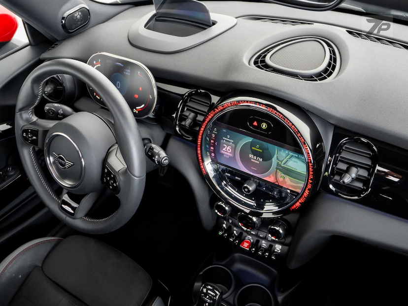 Foto do veículo MINI JOHN COOPER WORKS COOPER 2.0 16V TWINPOWER GASOLINA  2023 3.075 KM 239.000,00