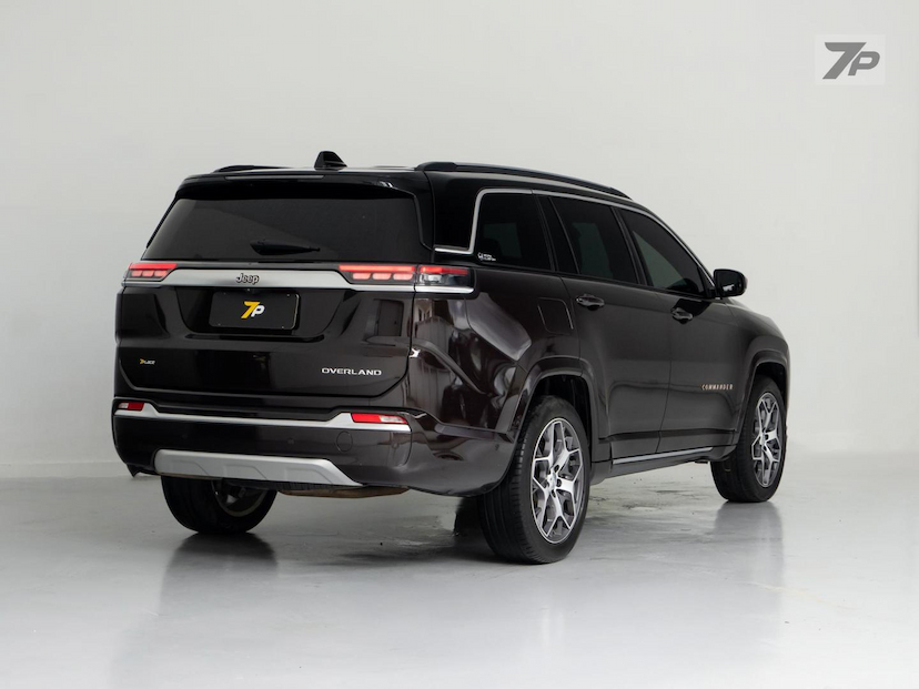 Foto do veículo JEEP COMMANDER  OVERLAND T270 1.3 TB FLEX AUT 2022 35.060 KM 174.890,00