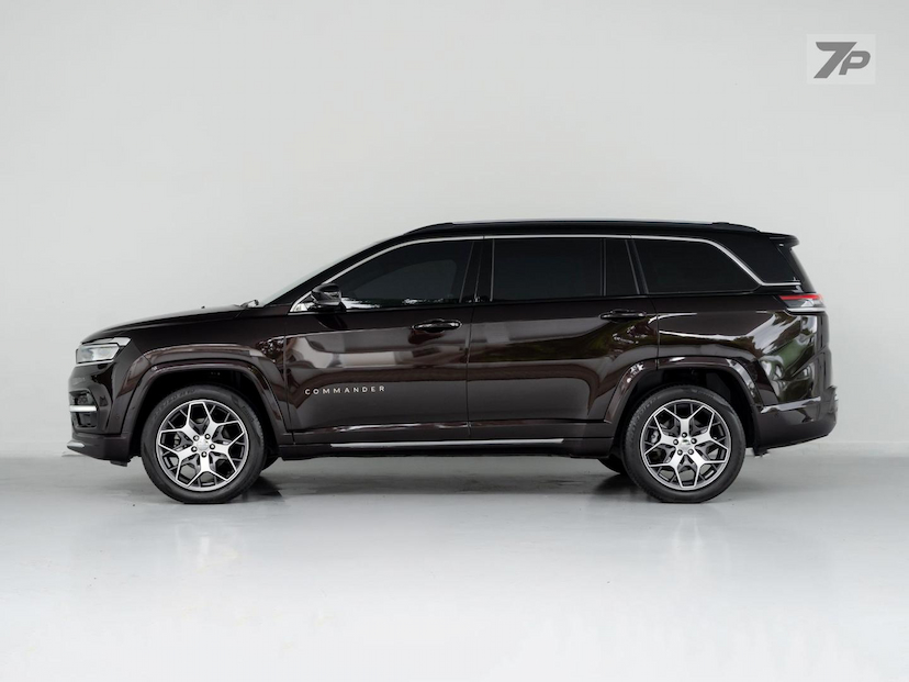 Foto do veículo JEEP COMMANDER  OVERLAND T270 1.3 TB FLEX AUT 2022 35.060 KM 174.890,00