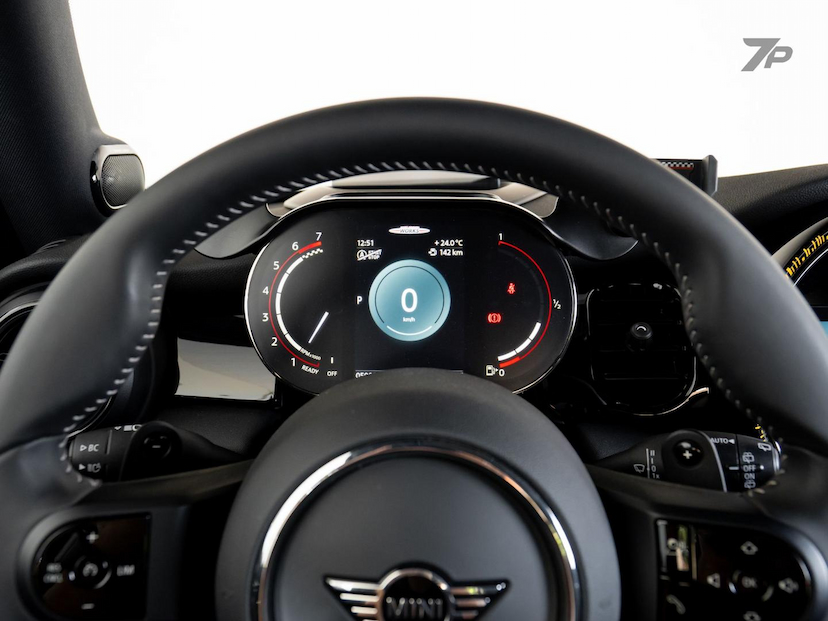 Foto do veículo MINI JOHN COOPER WORKS COOPER JOHN WORKS 25K EDIT. 2.0 TURBO 3P 2024 4.984 KM 280.000,00