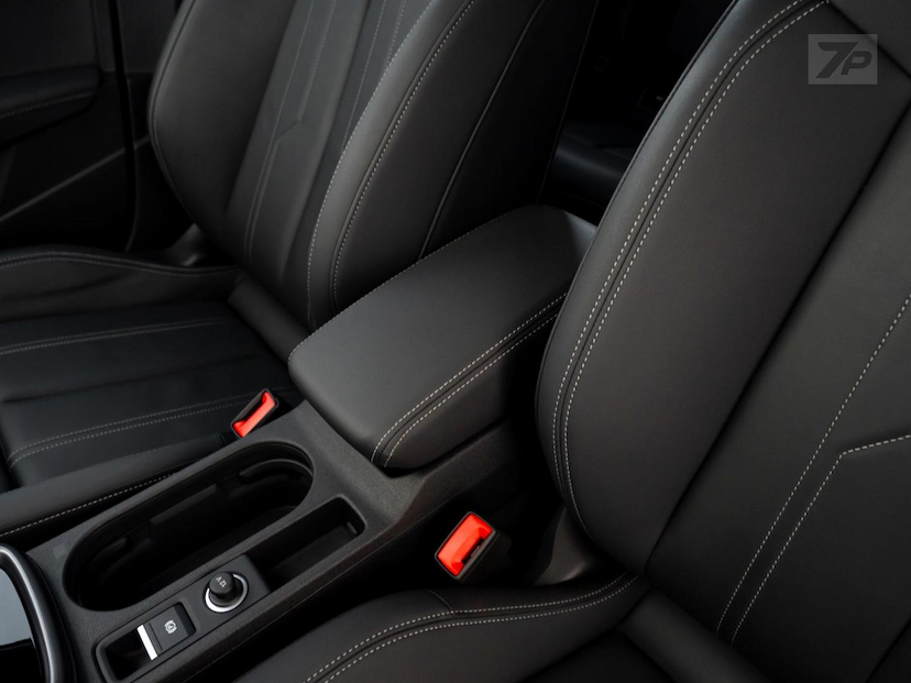 Foto do veículo AUDI A3  SPORTB. PERF. BLACK 2.0 S-TRON 2023 13.646 KM 239.800,00