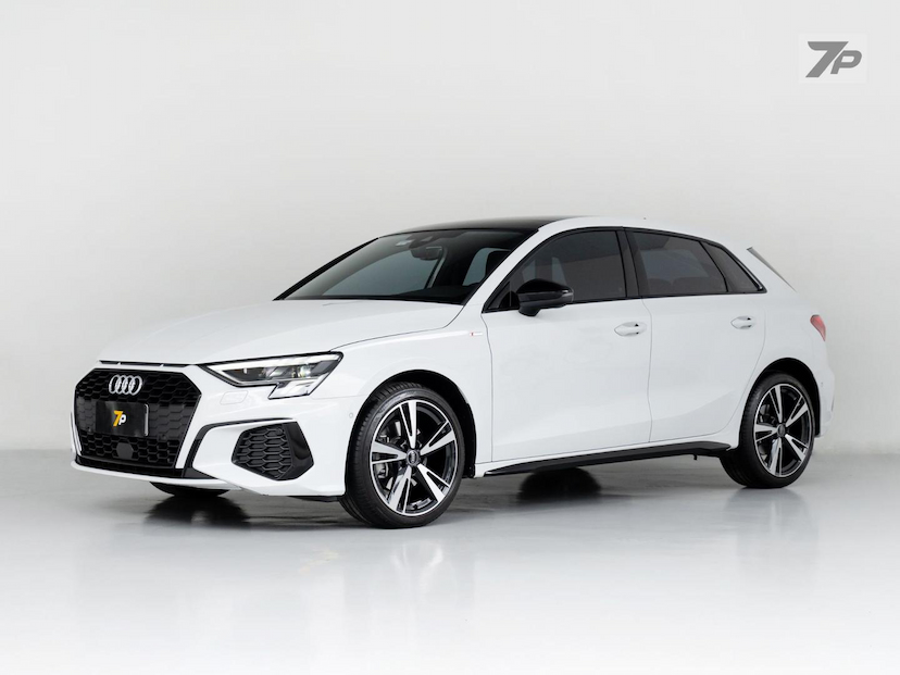 Foto do veículo AUDI A3  SPORTB. PERF. BLACK 2.0 S-TRON 2023 13.646 KM 239.800,00