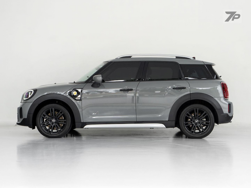 Foto do veículo MINI COUNTRYMAN COOPER  S E ALL4 1.5 HÍBRIDO 2023 18.515 KM 238.900,00