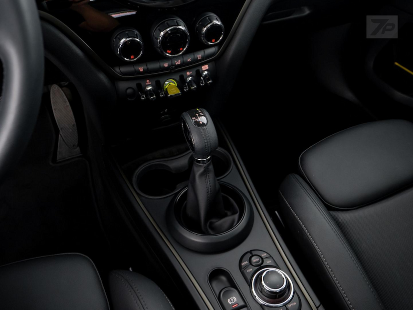 Foto do veículo MINI COUNTRYMAN COOPER  S E ALL4 1.5 HÍBRIDO 2023 18.515 KM 238.900,00