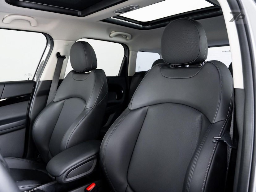 Foto do veículo MINI COUNTRYMAN COOPER  S E ALL4 1.5 HÍBRIDO 2023 18.515 KM 238.900,00