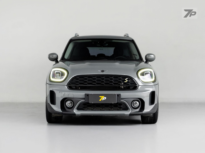Foto do veículo MINI COUNTRYMAN COOPER  S E ALL4 1.5 HÍBRIDO 2023 18.515 KM 238.900,00