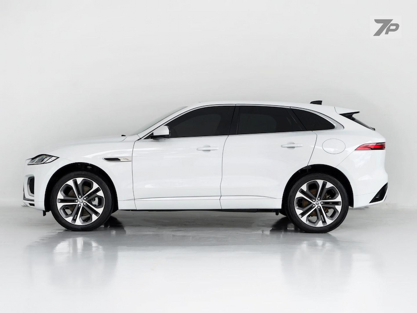 Foto do veículo JAGUAR F-PACE  PHEV R-DYNAMIC SE 2024 2.930 KM 468.000,00