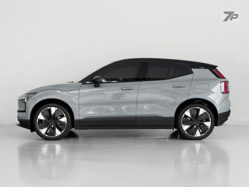 Foto do veículo VOLVO EX30  E60 ULTRA (ELÉTRICO) 2024 8.172 KM 267.000,00