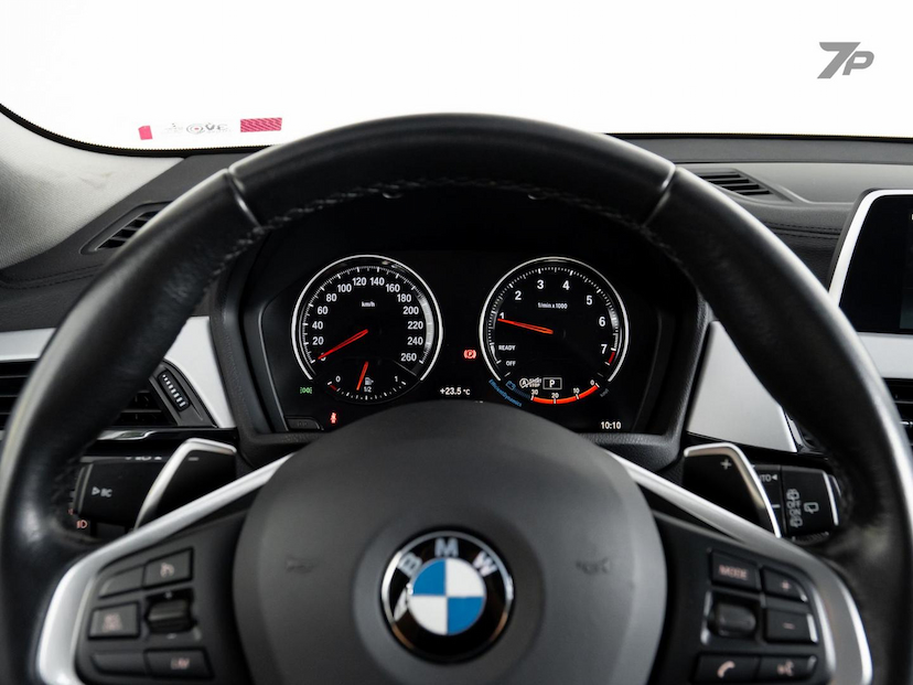 Foto do veículo BMW X2  S20I ACTIVEFLEX 2019 46.430 KM 159.000,00
