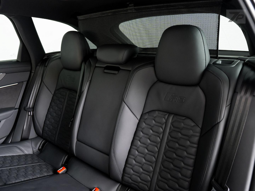 Foto do veículo AUDI RS6  AV 4.0TFSI 2021 17.480 KM 879.500,00