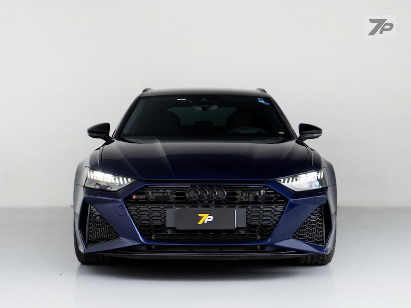 Foto do veículo AUDI RS6  AV 4.0TFSI 2021 17.480 KM 879.500,00